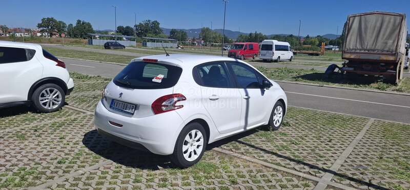 Peugeot 208 like