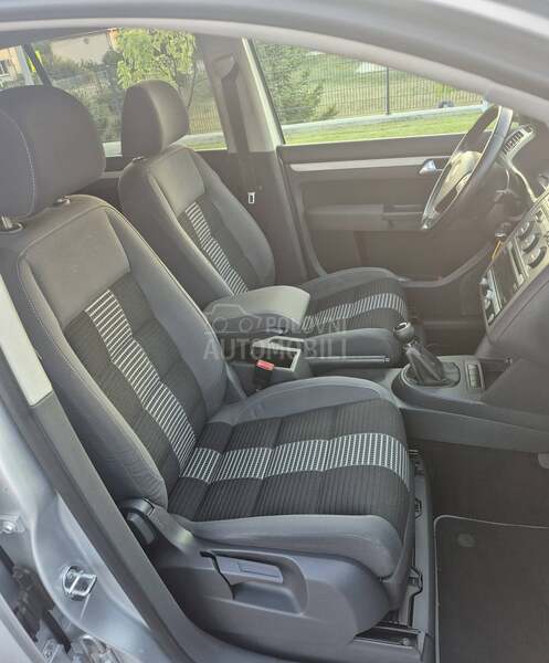 Volkswagen Touran 2.0 CNG 8V
