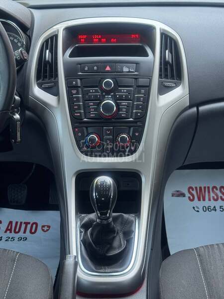 Opel Astra J 1.4