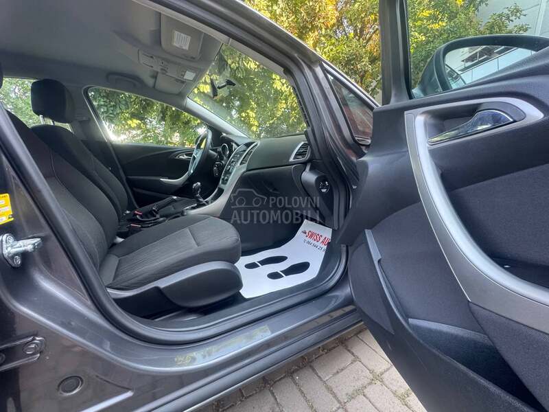 Opel Astra J 1.4