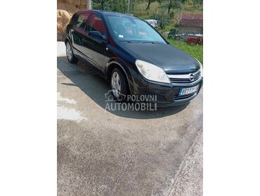 Opel Astra H 