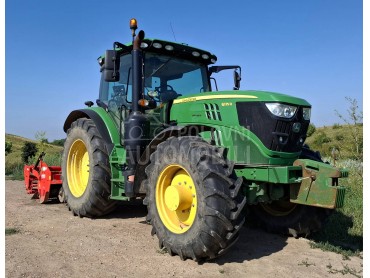 John Deere 6135R