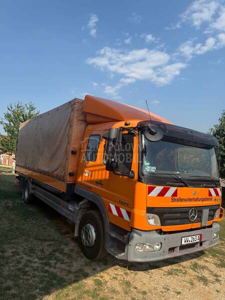 Mercedes Benz 1524