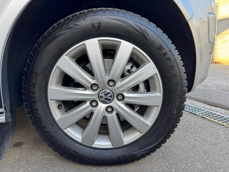 Volkswagen Transporter T5 CARAVELLE 9 SED CH