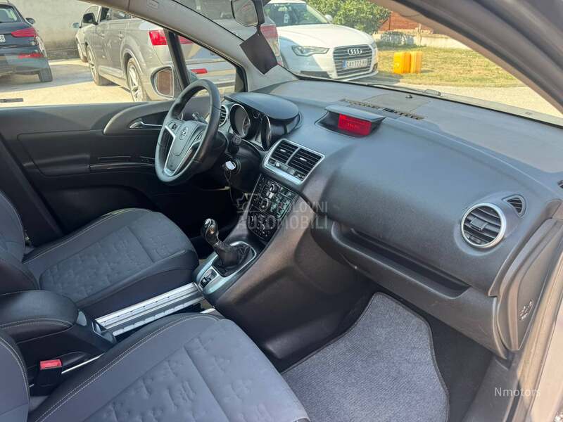 Opel Meriva 1.4i TNG COSMO