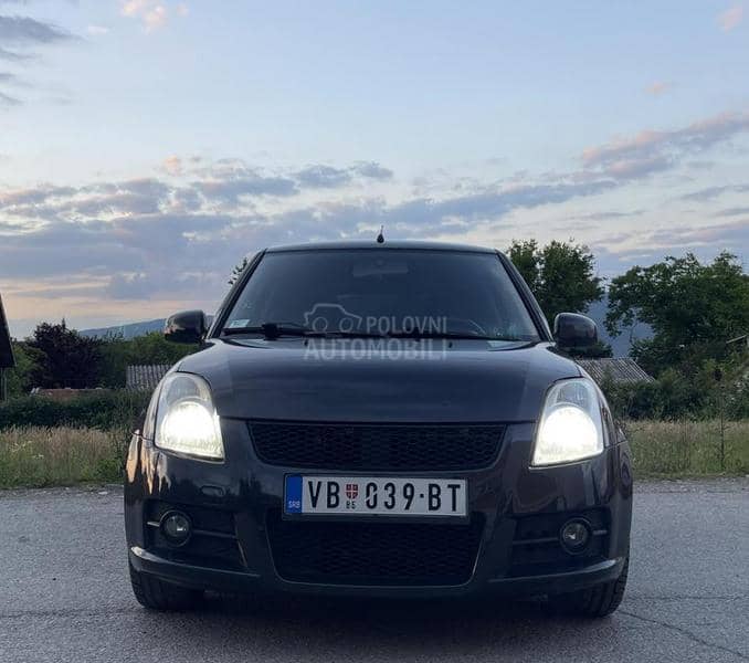 Suzuki Swift 