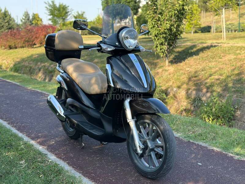 Piaggio Beverly 300 IE