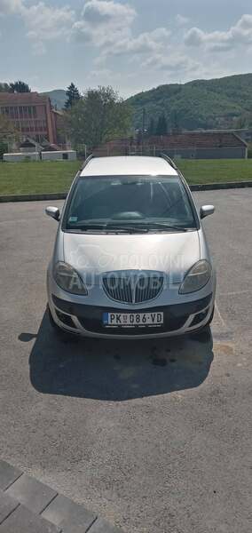 Lancia Musa 1.3mjt