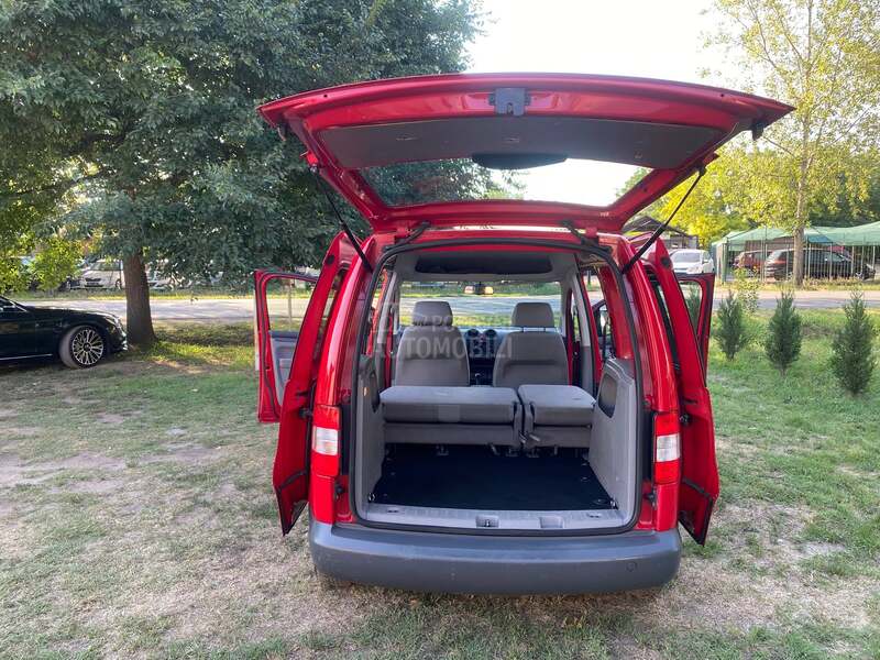 Volkswagen Caddy LIFE.CH.STANJE