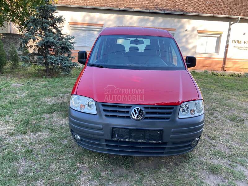 Volkswagen Caddy LIFE.CH.STANJE