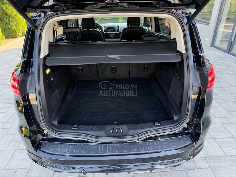 Ford S-Max 2.0 TITANIUM