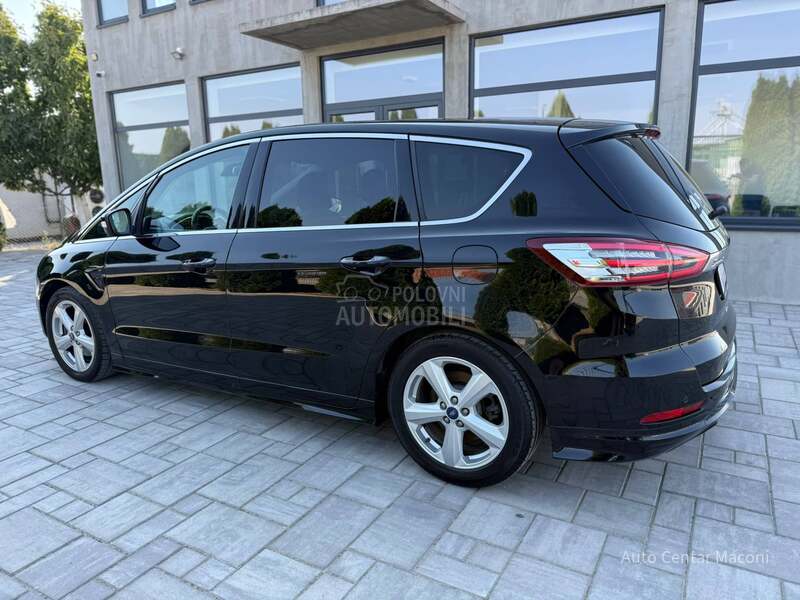 Ford S-Max 2.0 TITANIUM
