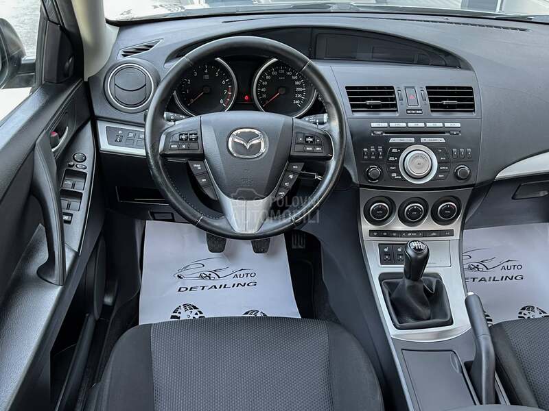 Mazda 3 C.H