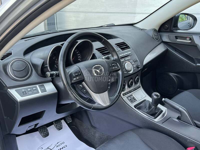 Mazda 3 C.H
