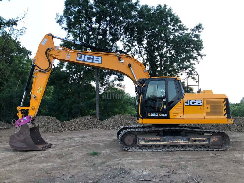 JCB 220X