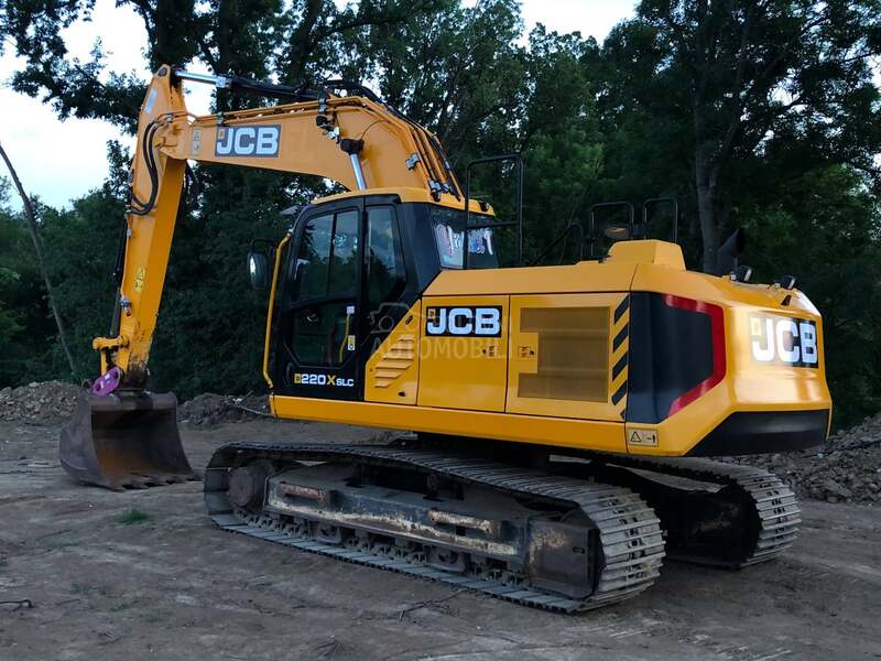 JCB 220X
