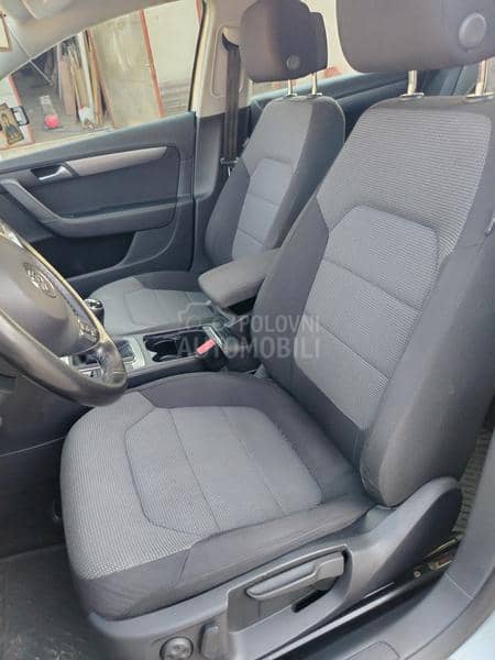Volkswagen Passat B7 