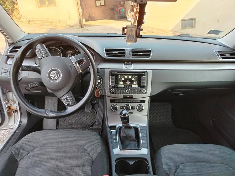 Volkswagen Passat B7 