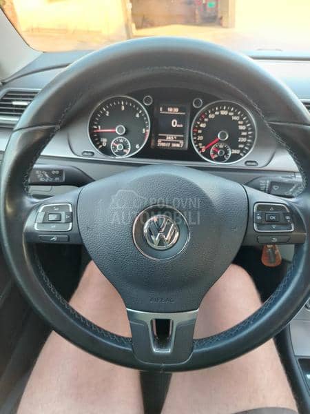 Volkswagen Passat B7 