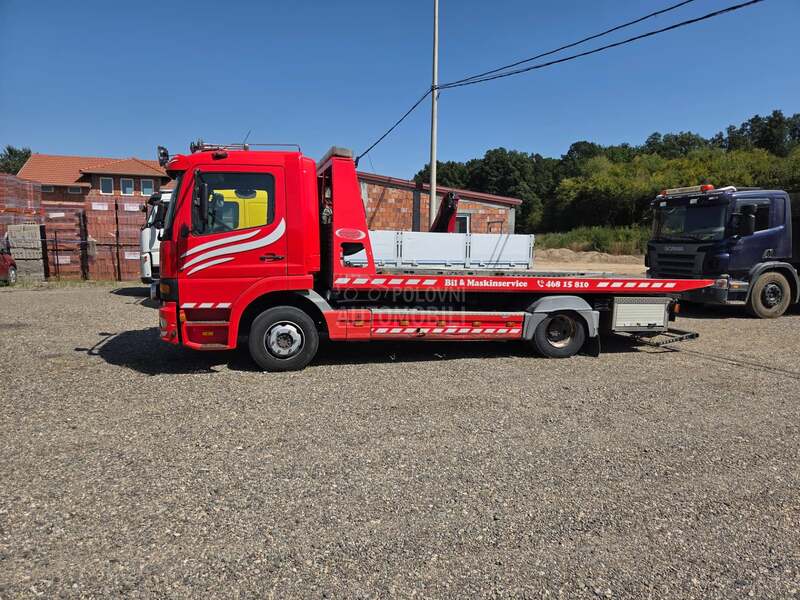 Mercedes Benz Atego slep