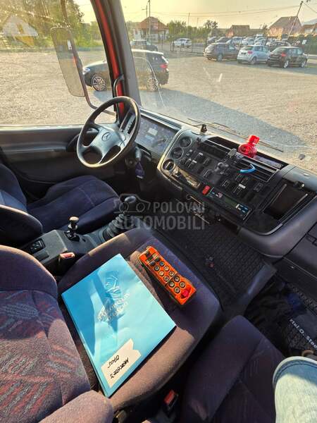 Mercedes Benz Atego slep