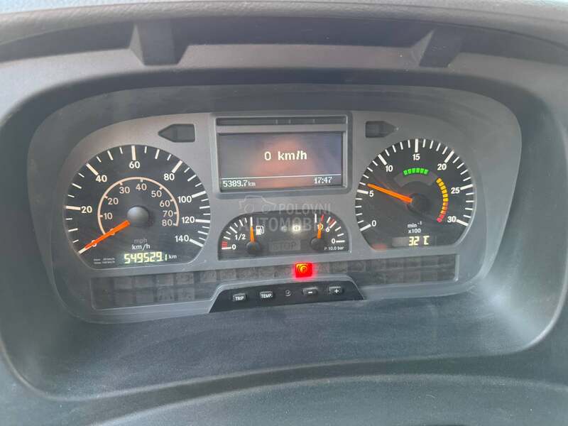 Mercedes Benz Atego 815