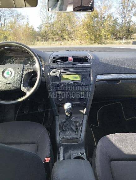 Škoda Octavia 1.6