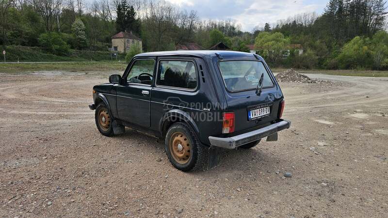 Lada Niva fabricki TNG