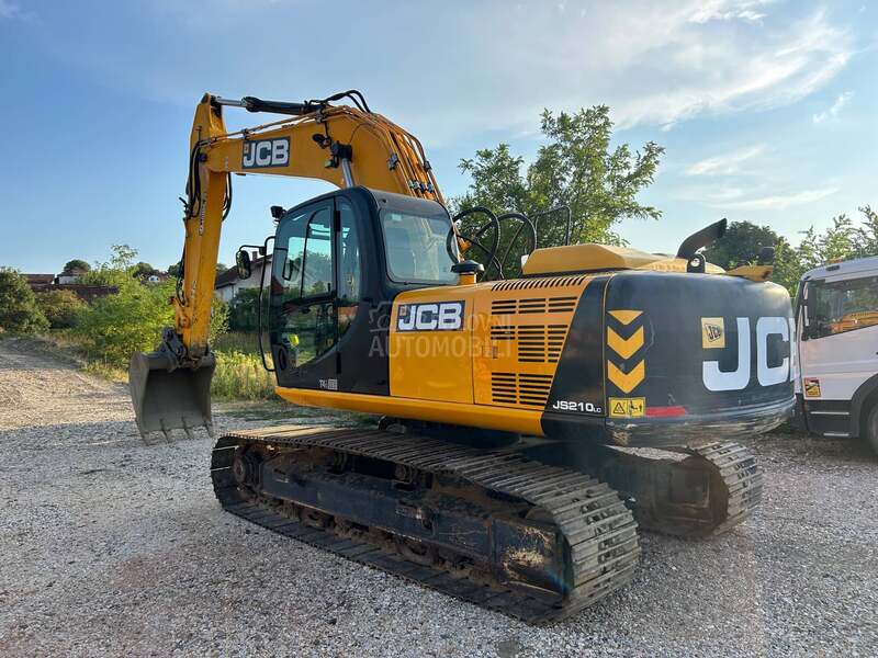 JCB JS210LC