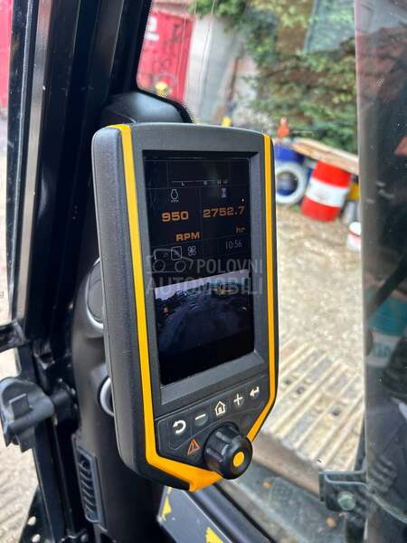 JCB JS210LC