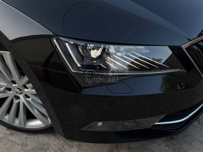 Škoda Superb 2.0 TDI 4x4 DSG CH