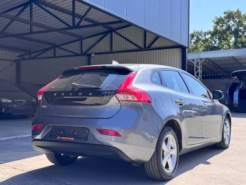 Volvo V40 2.0d 120 D2