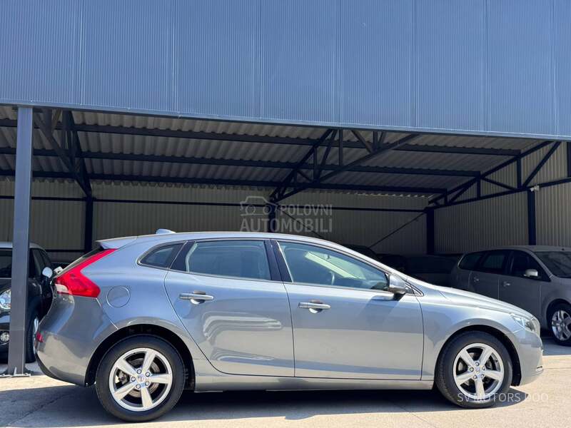 Volvo V40 2.0d 120 D2