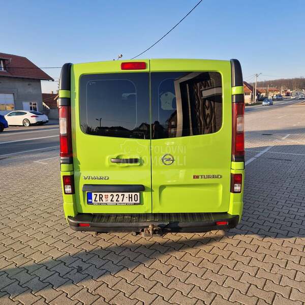 Opel Vivaro 