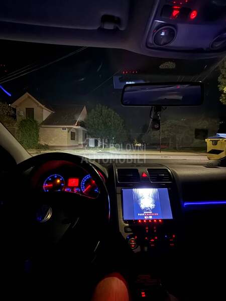 Volkswagen Golf 5 