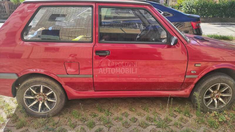 Zastava Yugo In L 