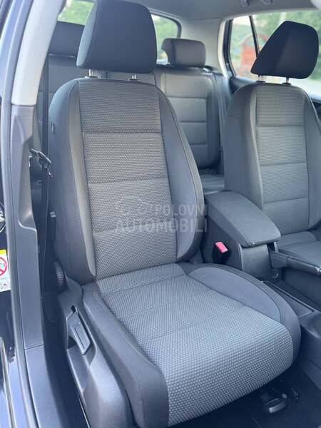Volkswagen Golf 6 2.0TDI 4x4 CH NOV