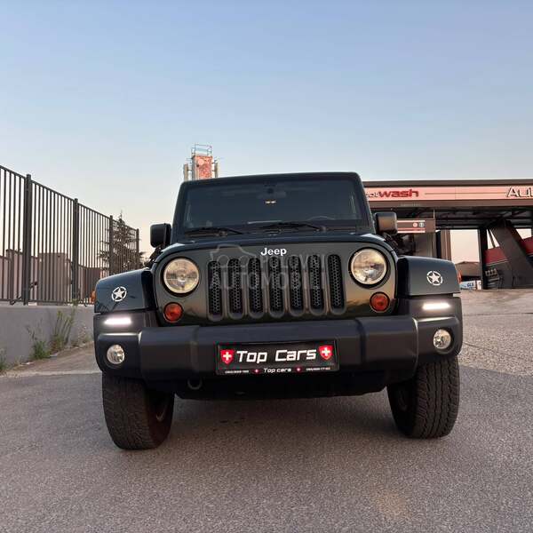 Jeep Wrangler SAHARA