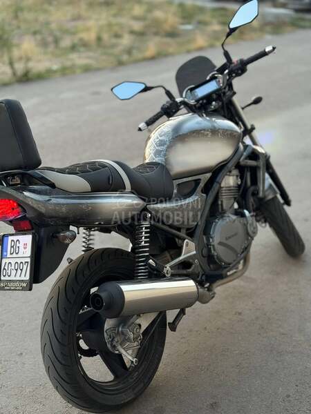 Kawasaki er5