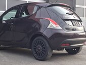 Lancia Ypsilon 1.2 serv.knjiga