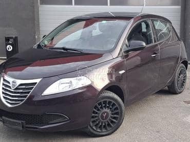 Lancia Ypsilon 1.2 serv.knjiga