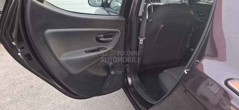 Lancia Ypsilon 1.2