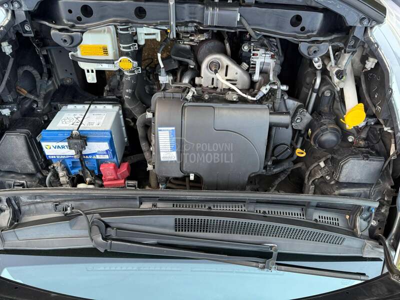 Toyota Yaris 1.0 VVTI NA.VI