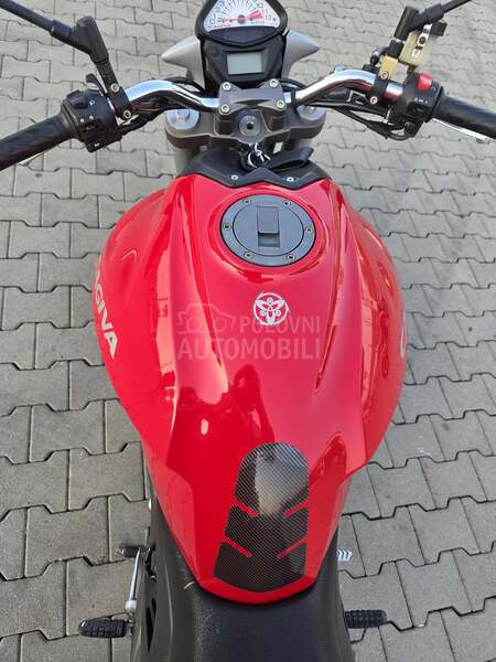 Cagiva raptor 1000