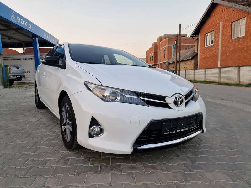 Toyota Auris 1.4D4D