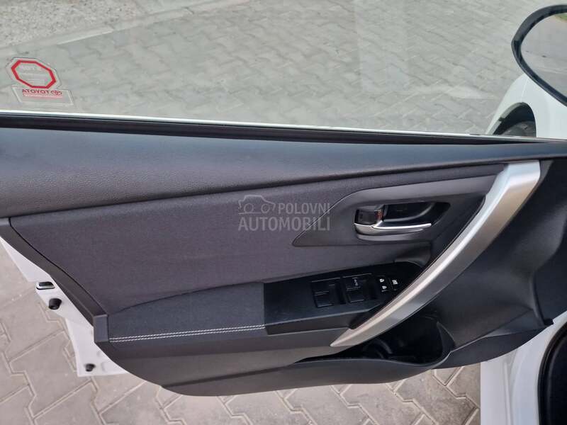 Toyota Auris 1.4D4D