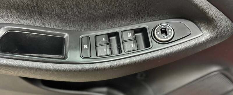 Hyundai i20 1.0TURBO/LED CH