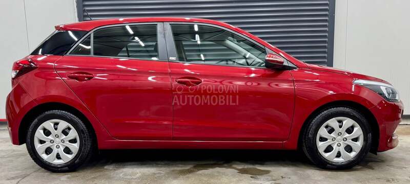Hyundai i20 1.0TURBO/LED CH