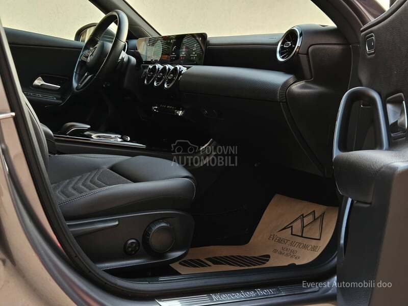 Mercedes Benz A 180 D/Business Solution/