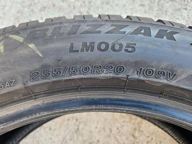 Bridgestone 255/50 R20 Zimska